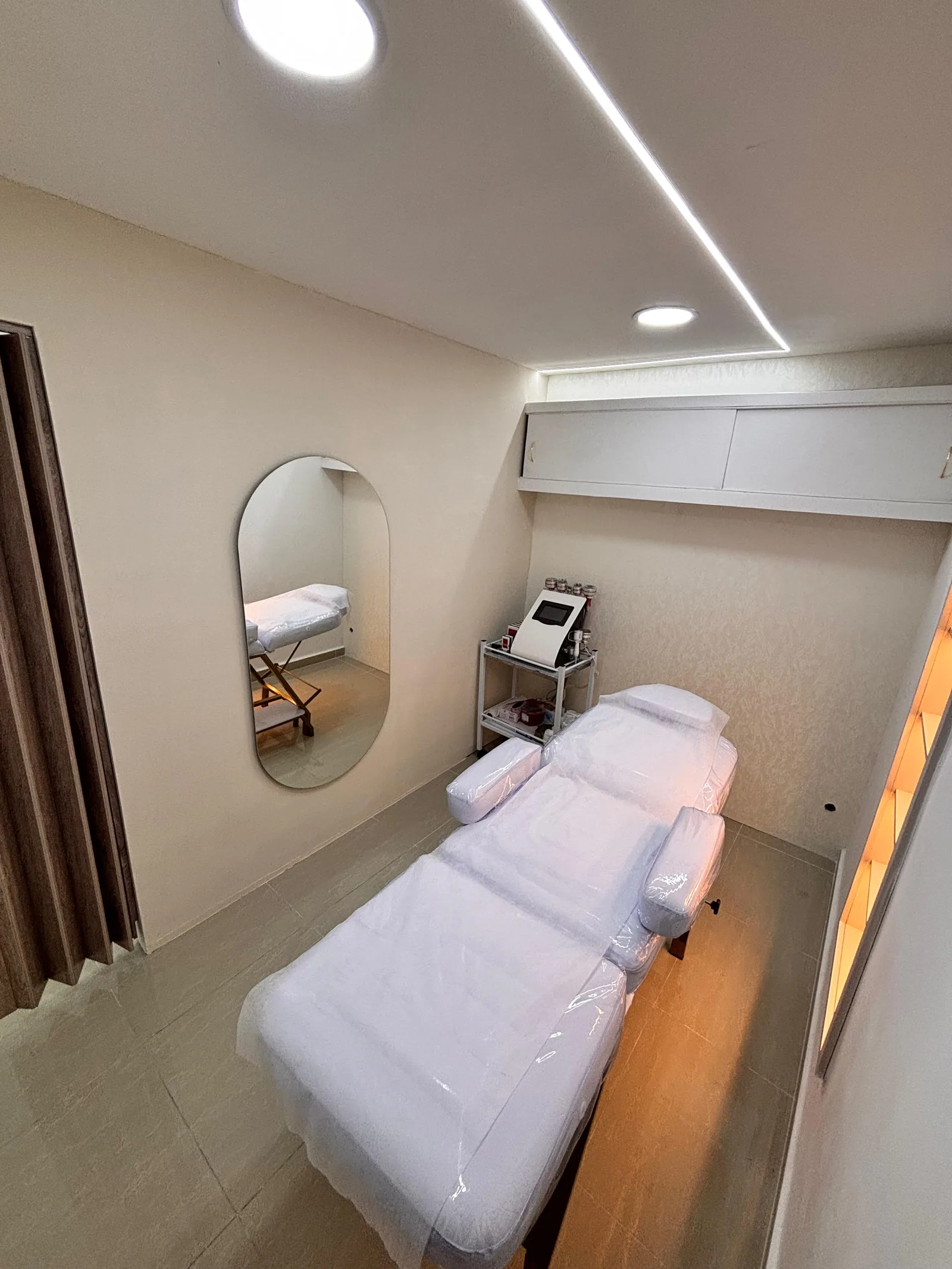 Ambiente cálido y relajante de Franceska Beltrán Studio en Medellín